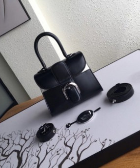 델보 브리앙 박스 GM 백 유광 블랙